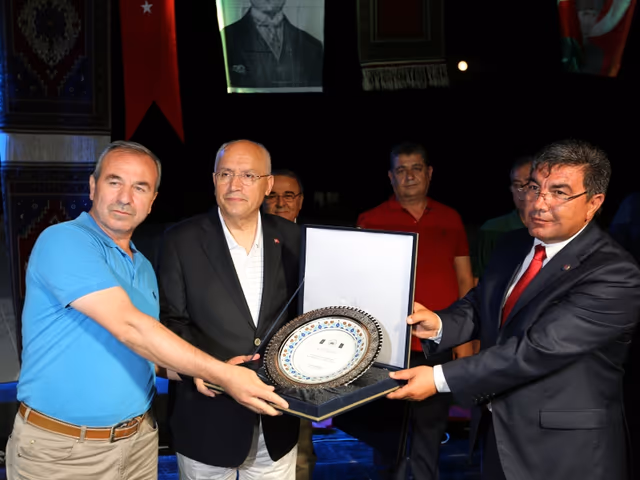 6. Taşpınar Belediyesi Turizm, Kültür ve Halı Festivali şenlikleri