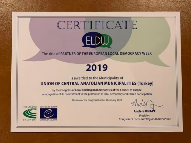 “Avrupa Yerel Demokrasi Ortağı” ünvanı ve ödülü ile onurlandırıldık.
