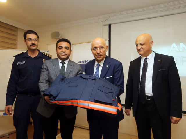 Birliğimiz ve Ankara Büyükşehir Belediyesi İtfaiye Daire Başkanlığı ile müşterek düzenlenen İtfaiye Eğitimi tamamlandı.
