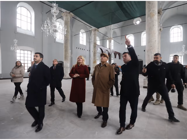 Sivrihisar Zaimağa Konağı'ndaki Encümen Toplantısından bir kare.