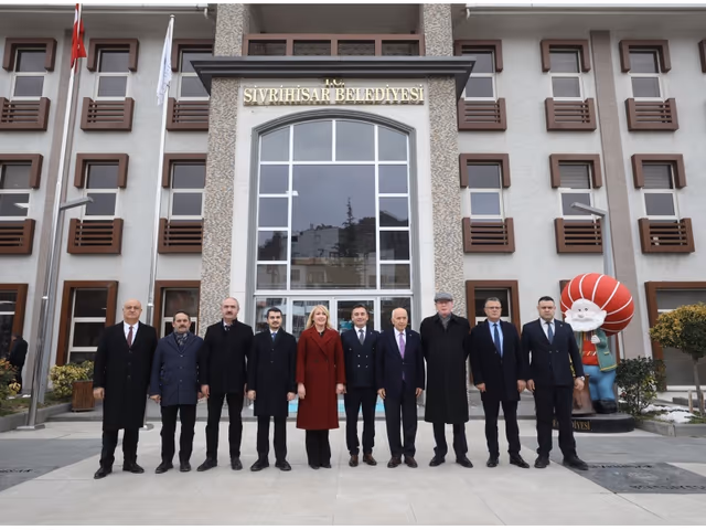 Sivrihisar Zaimağa Konağı'ndaki Encümen Toplantısından bir kare.