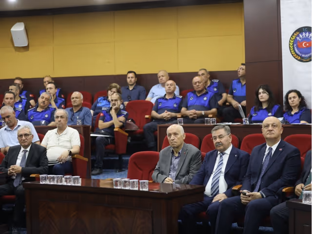 Belediye Zabıtasının Görev Yetki ve Sorumlulukları konulu eğitim