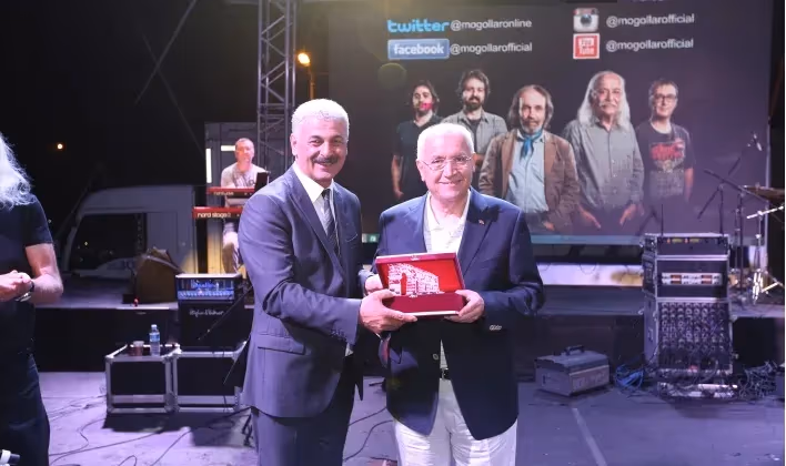 Kemerhisar Belediyesi 15. Uluslararası Tyana Festivali gerçekleşti