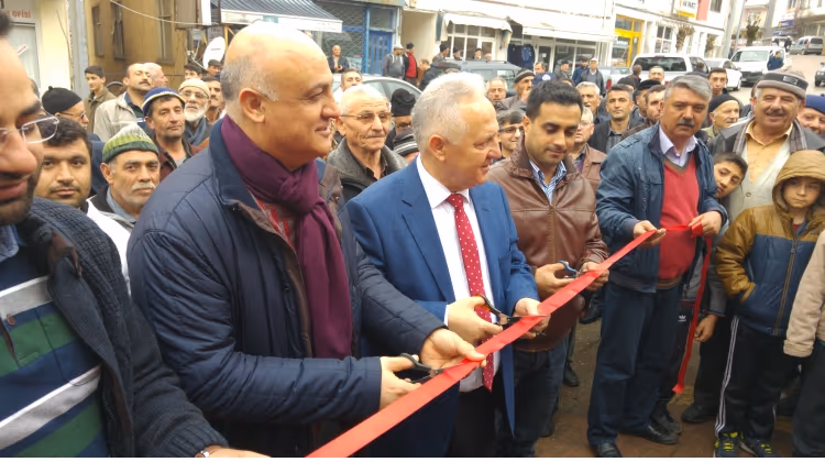 Birliğimiz üyesi Oğuzlar Belediyesi ne Türkiye Belediyeler Birliği tarafından hibe edilen itfaiye aracının teslim töreni