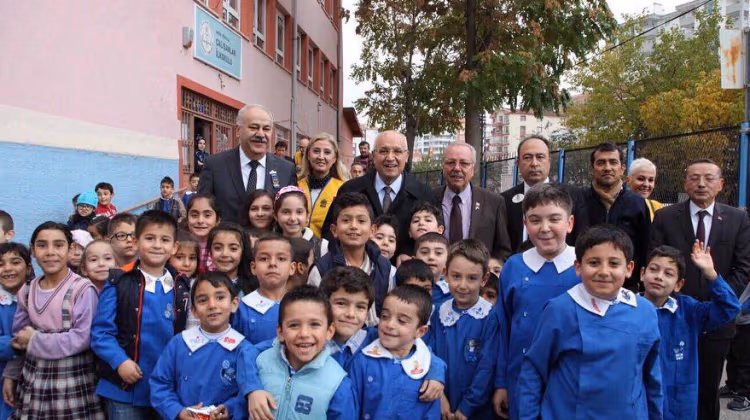 2018-2019 Eğitim Öğretim Yılında Tüm Öğrenci ve Öğretmenlerimize Başarılar ve Kolaylıklar Diliyorum.