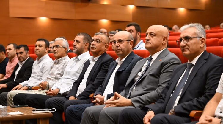 ‘’Performans Esaslı Program Bütçe Hazırlık Eğitimi’’ ile ‘’ Kamu İhale Kanunu Uygulamaları Eğitimi’’ Başladı.